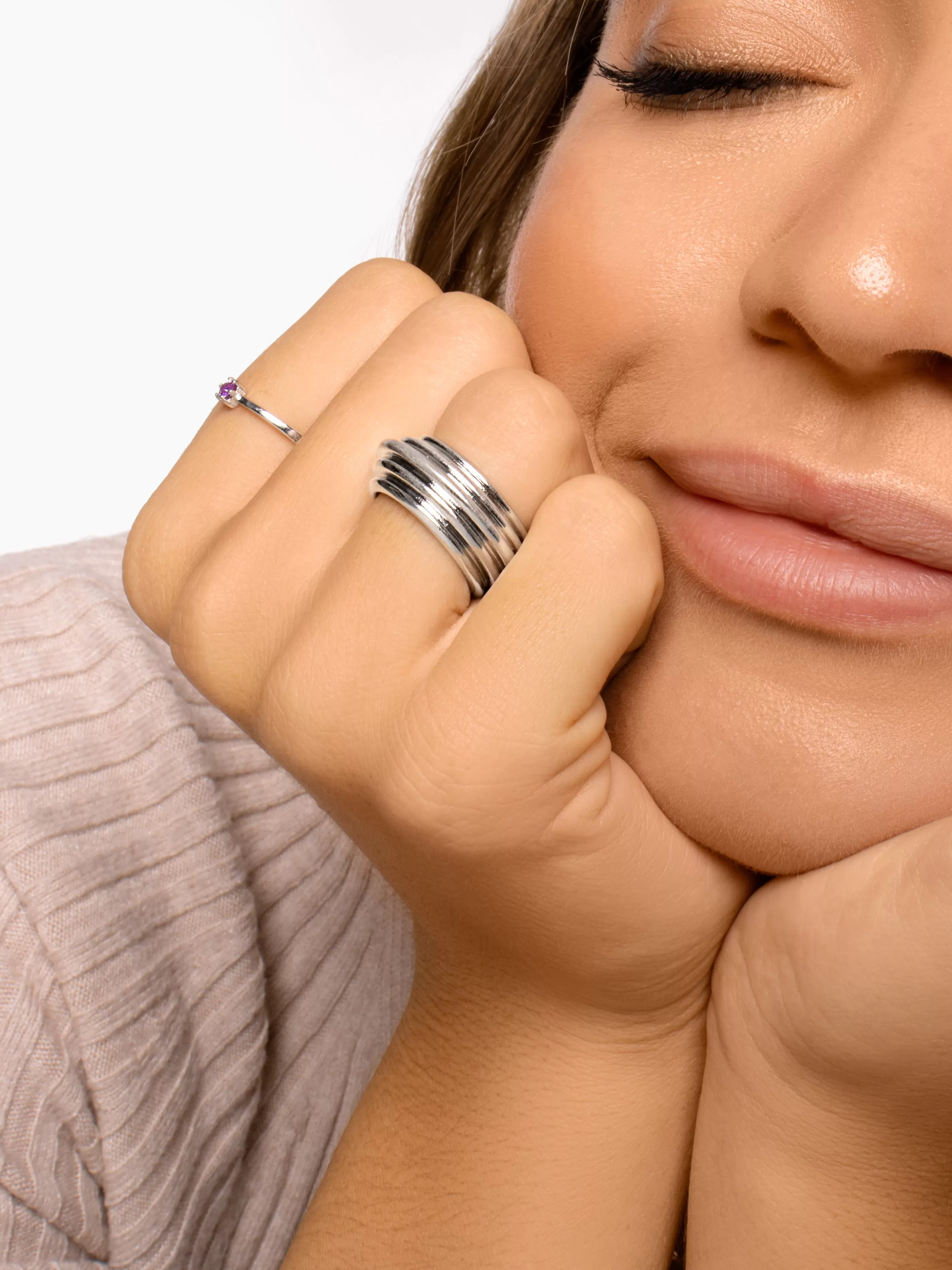 SINGULARU Anillo Line Pyramid- Anillos Con Talla