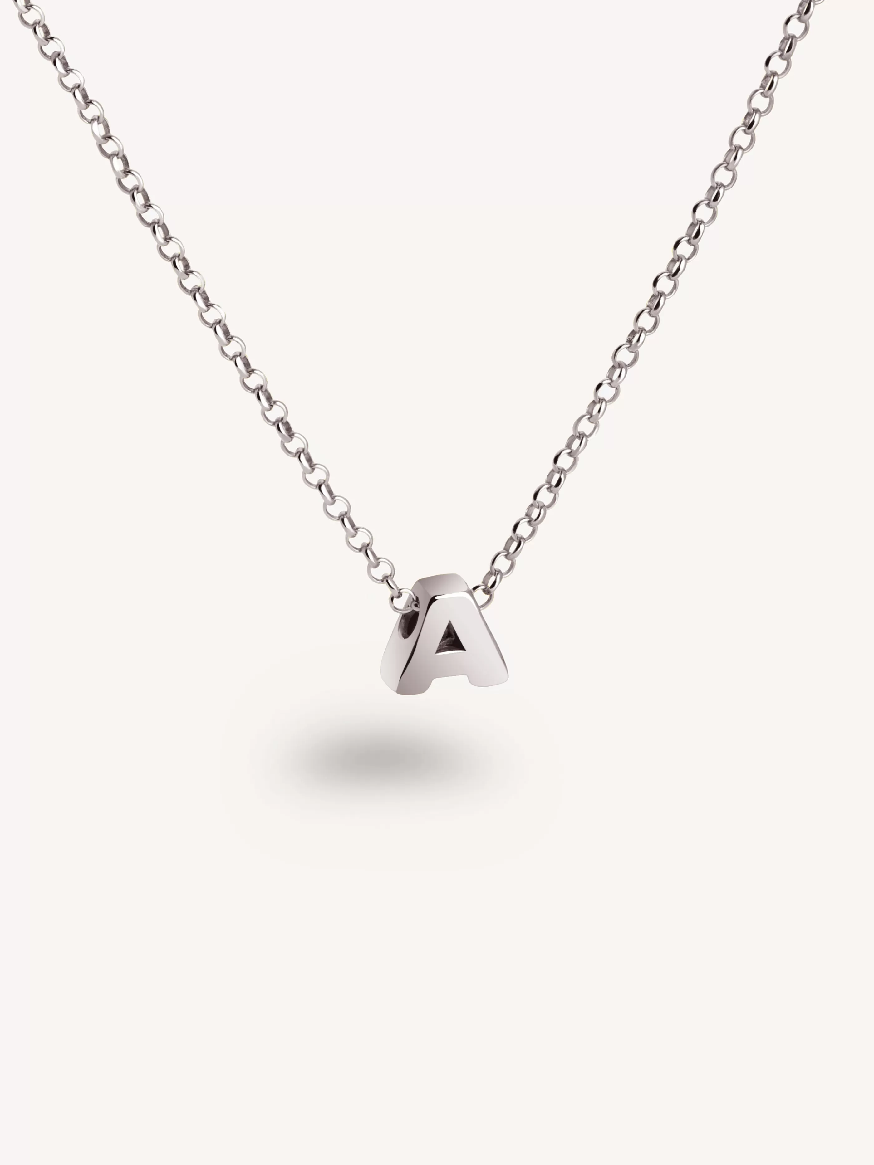 SINGULARU Collar Personalizado Single Letter Plata- Collares Personalizados