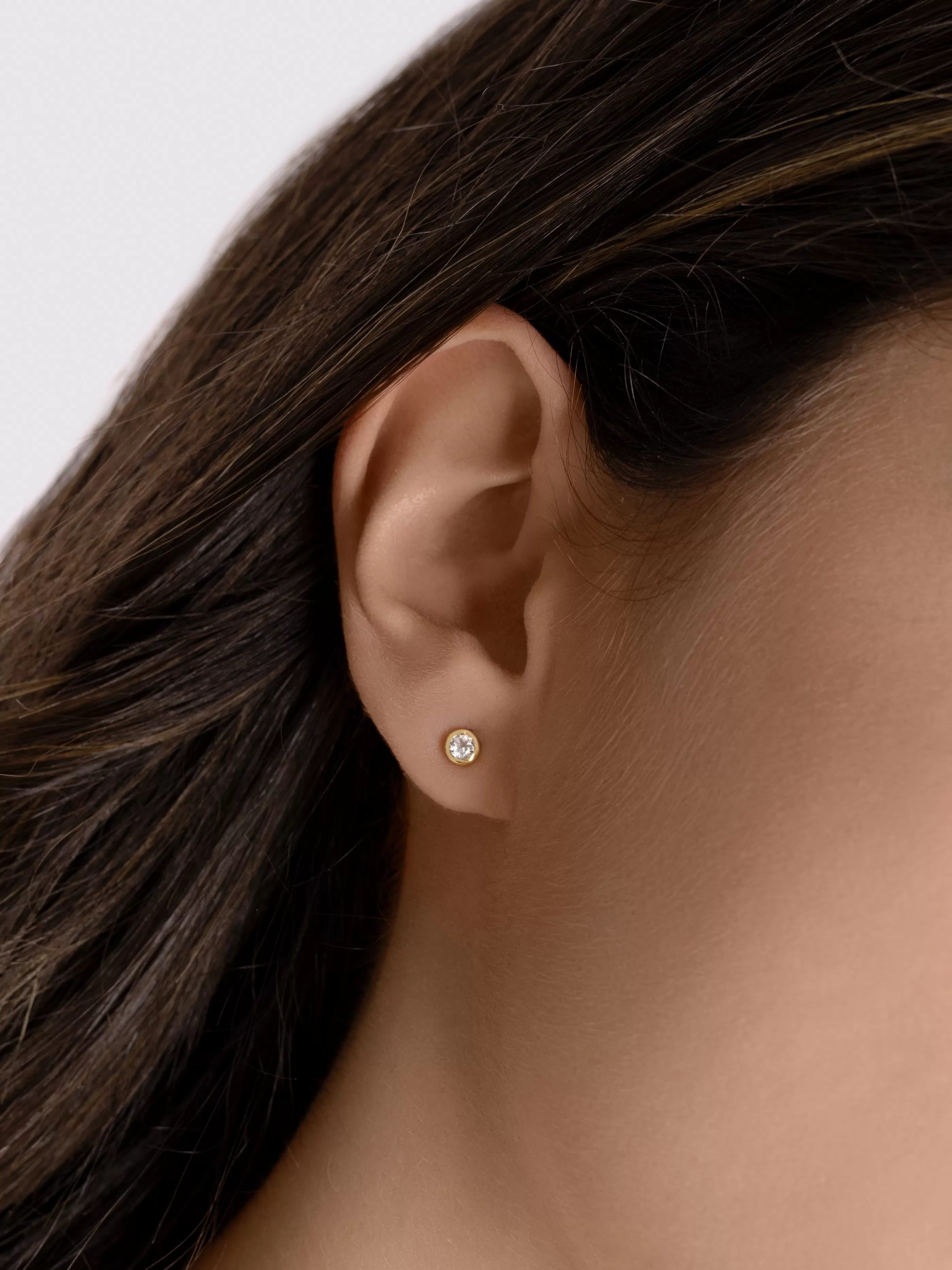 SINGULARU Pendientes Grace Oro Amarillo 9Kt Con Topacio Blanco- Joyas Oro 9Kt